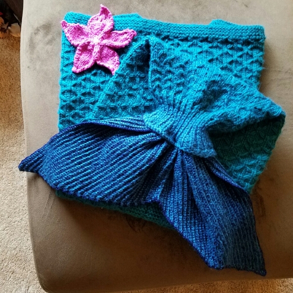 New hand knit little girls Mermaid tail